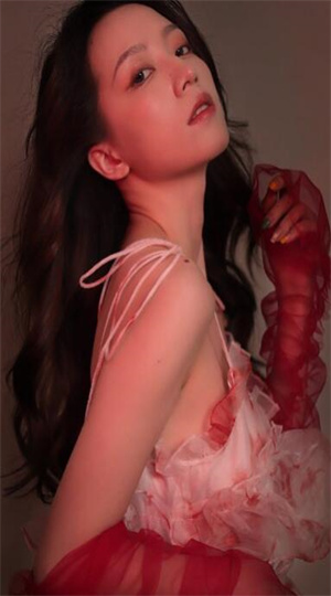 老师家里没人你用点力视频维护成功，你可以尽情的观看！