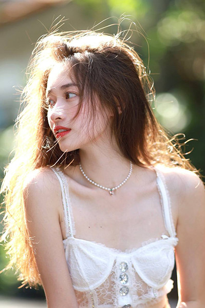 污丝瓜秋葵草莓香蕉榴莲芒果iOS：各种精彩影片随心看不停的APP播放器