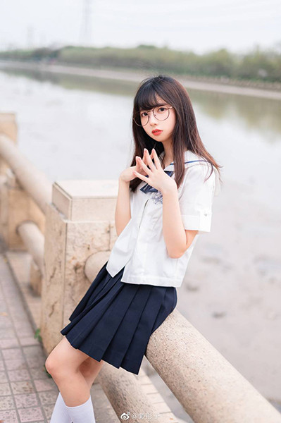 野花影院手机在线观看免费6观看没有任何广告干扰，网友：安心追剧!