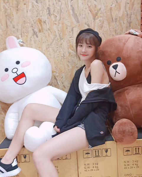 ljr55co绿巨人app永久免费版：深夜在线看影视不用花费充值的播放神器