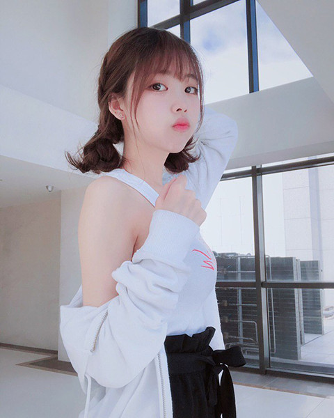 花季传媒在线观看入口ios解锁版：一款提供福利资源APP