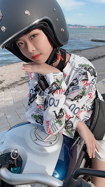 草莓视频在线观看无限看丝瓜ios视频丝瓜下app推地区已经免费观看，网友：那其他地区是什么时候!